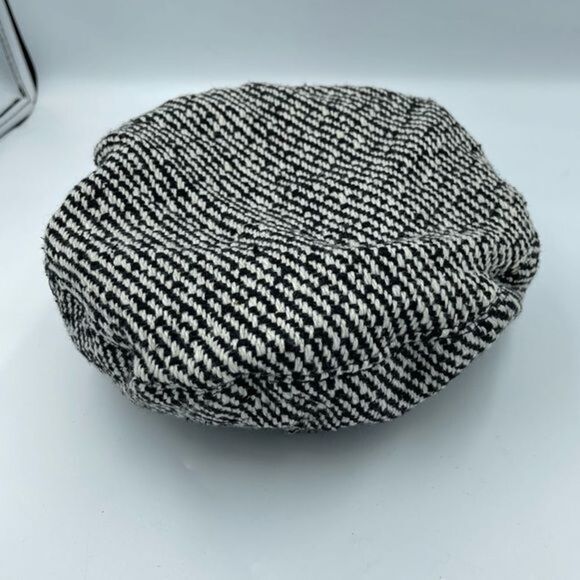 Flat Cap Women Black and Gray Plaid Classic Beret Hat One Size - Picture 4 of 8